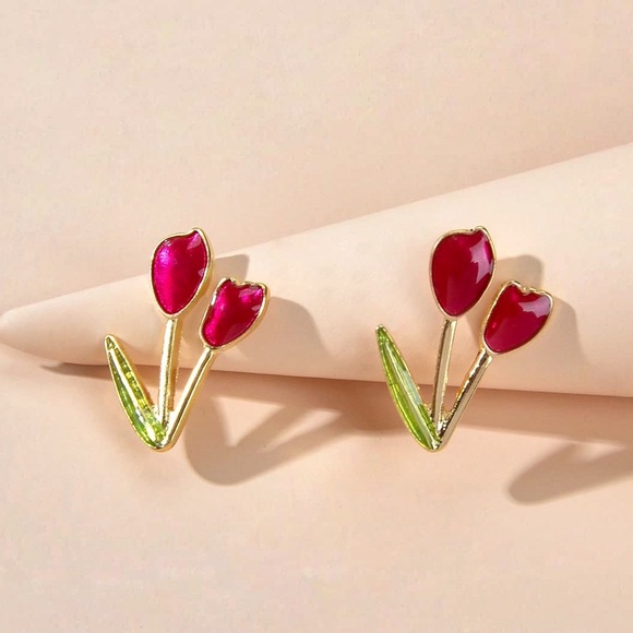 GlitzBlitz Boutique Jewelry - Any 2/$20! Gold & Red Double Tulip Stud Earrings